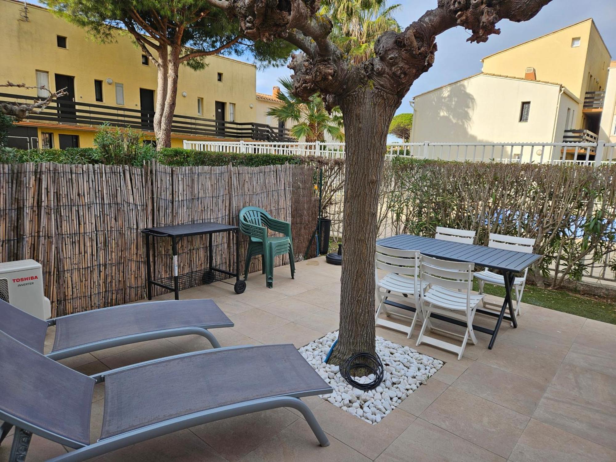 Cap D'Agde - Residence Estivales - Proche Naturiste - Terrasse - Wifi - Parking - Piscine - Clim エクステリア 写真